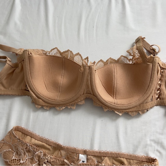 Lepel Fiore Padded Balcony Bra & Underwear Set - Picture 9 of 10